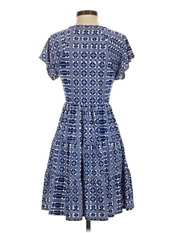 Urban Outfitters Casual Dress (view 2)