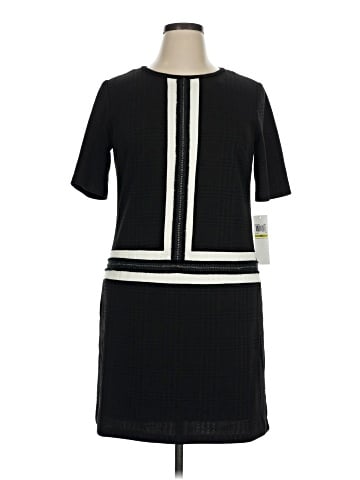 Maggy London Casual Dress (view 1)