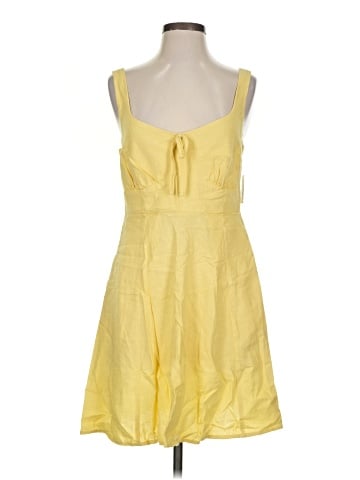 Old Navy Casual Dress (view 1)