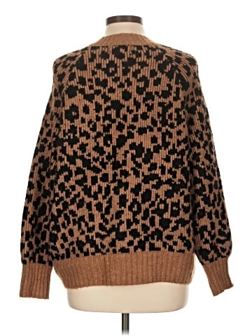 Old Navy Pullover Sweater (view 2)