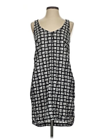 Old Navy Casual Dress (view 1)