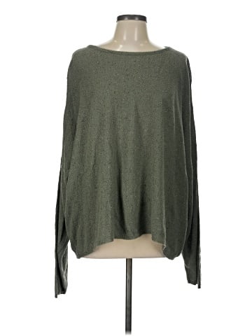 Newport News Poncho (view 1)
