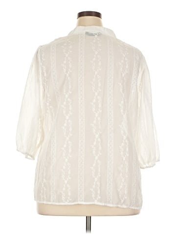 BLOOMCHIC 3/4 Sleeve Blouse (view 2)