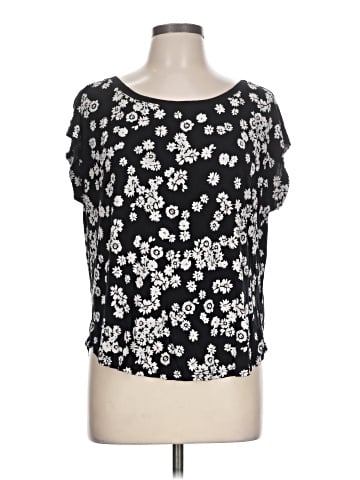 Gap Short Sleeve T-Shirt (view 1)