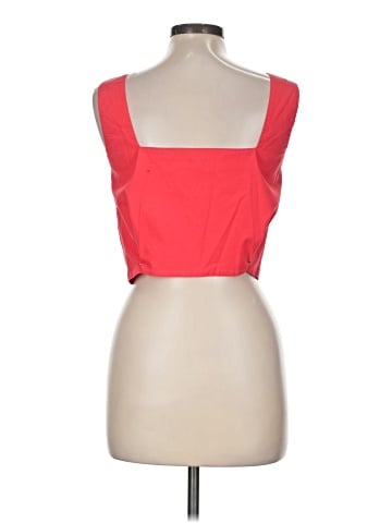 Monrow Sleeveless Top (view 2)