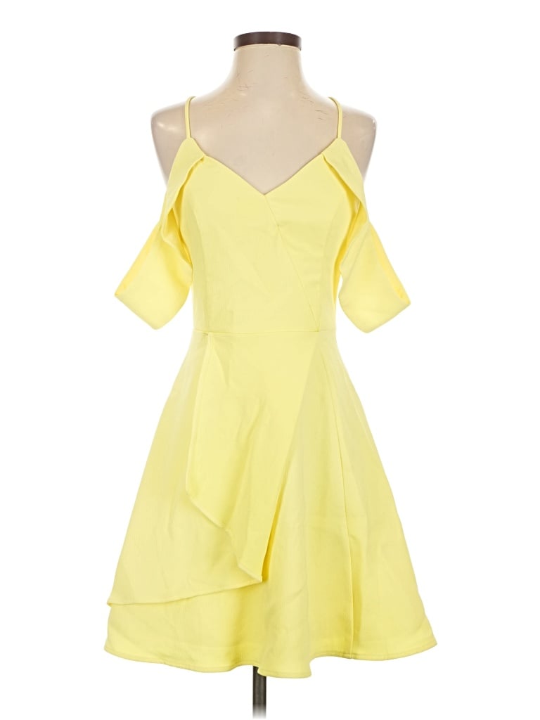 Pre-owned Adelyn Rae Cocktail Dress In Yellow