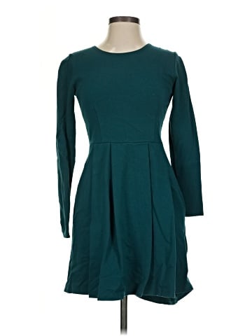 Lyss Loo Casual Dress (view 1)