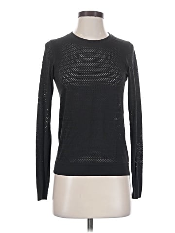Lululemon Athletica Long Sleeve T-Shirt (view 1)