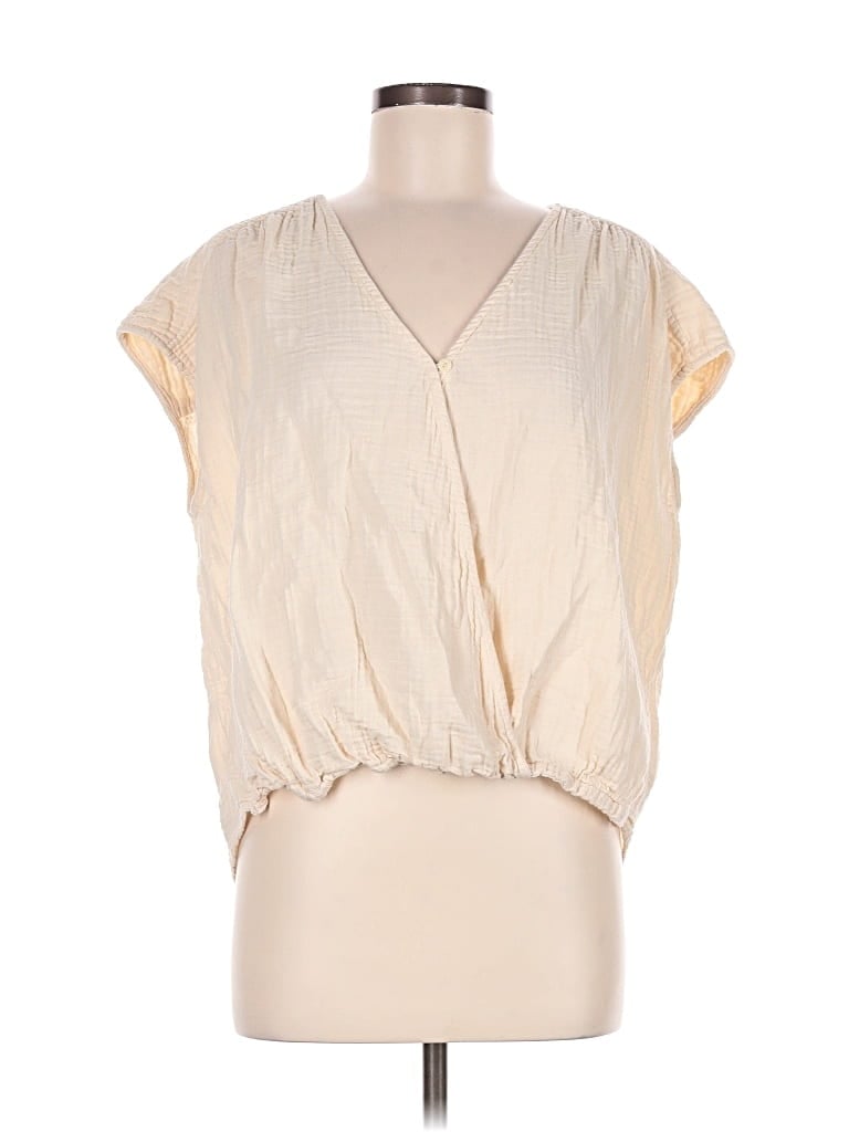 Pre-owned Universal Thread Sleeveless Blouse In Ivory