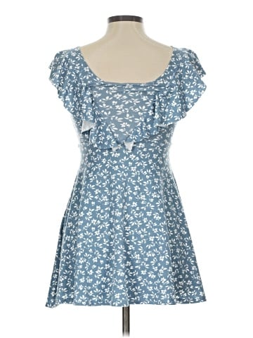 Un Deux Trois Casual Dress (view 2)