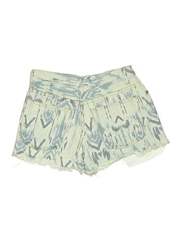 Signature 8 Shorts (view 2)
