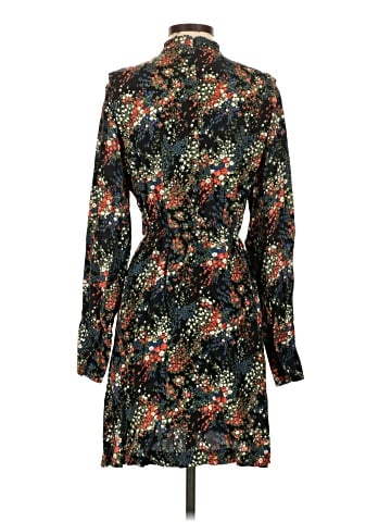 Stockholm Atelier & Other Stories Casual Dress (view 2)