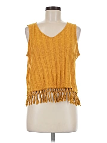 Eri + Ali Sleeveless T-Shirt (view 1)