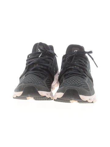 On Cloud Sneakers (view 2)
