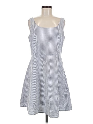 Uniqlo Casual Dress (view 1)