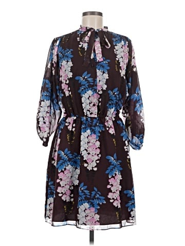 Ann Taylor Casual Dress (view 1)