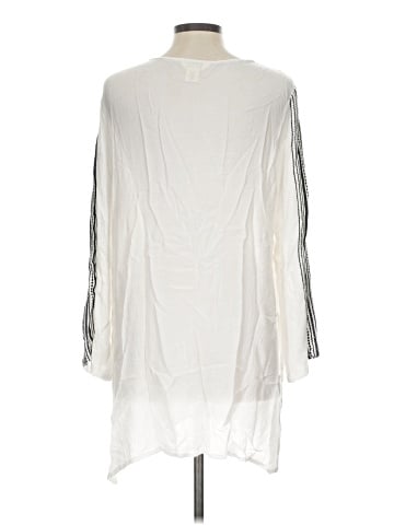 Lucky & Coco 3/4 Sleeve Blouse (view 2)
