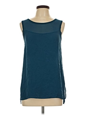 Vince. Sleeveless T-Shirt (view 1)