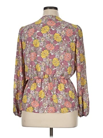 Pleione 3/4 Sleeve Blouse (view 2)