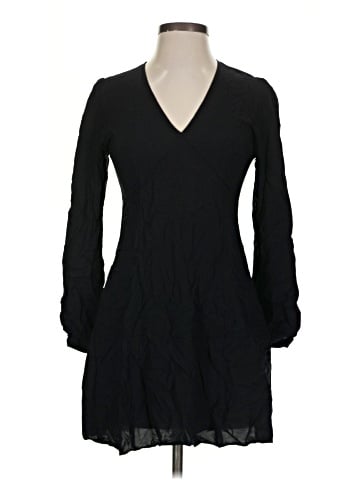 Uniqlo Casual Dress (view 1)