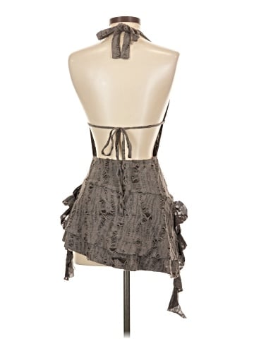 Edikted Halter Top (view 2)