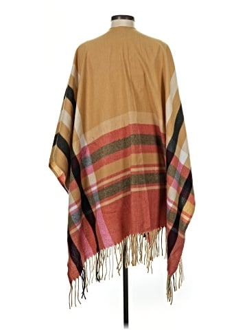 Woolrich Poncho (view 2)
