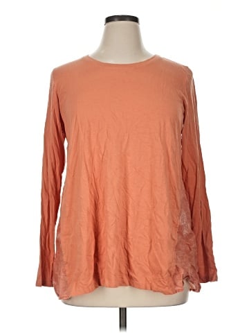 LOGO by Lori Goldstein Long Sleeve T-Shirt (view 1)