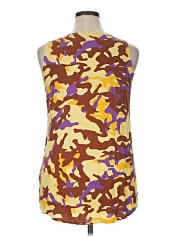 Logo Layers Tank Top (view 2)