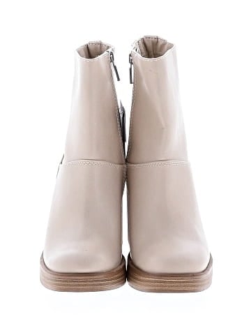 Universal Thread Ankle Boots (view 2)