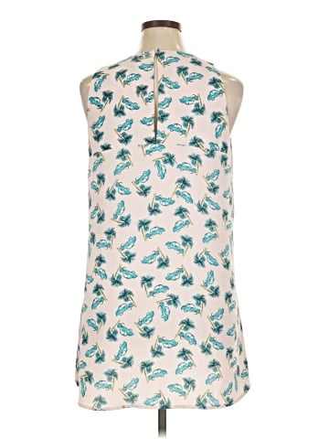 Lucy & Laurel Casual Dress (view 2)