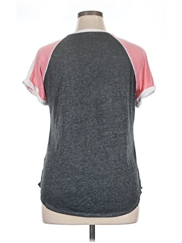 Bobbie Brooks Short Sleeve T-Shirt (view 2)