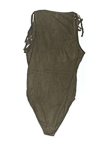 Charlotte Russe Bodysuit (view 2)