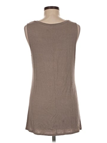 Logo Layers Sleeveless Top (view 2)