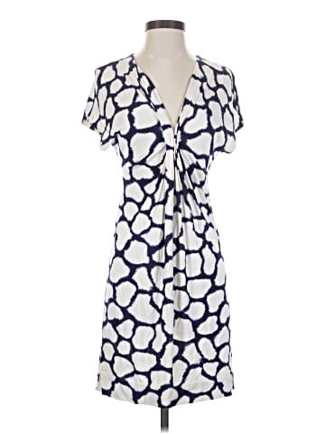 Diane von Furstenberg Casual Dress (view 1)
