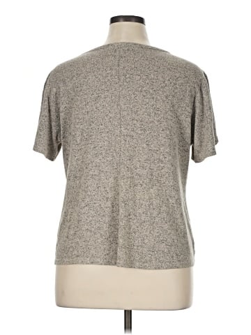 Meri Skye Short Sleeve T-Shirt (view 2)