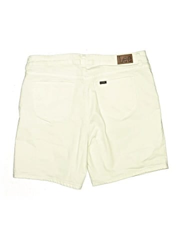 Lee Khaki Shorts (view 2)