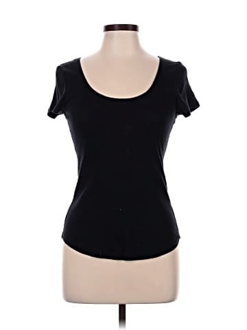 Wet Seal Short Sleeve T-Shirt (view 1)