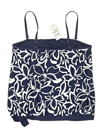 Island Escape Swimsuit Top (view 2)