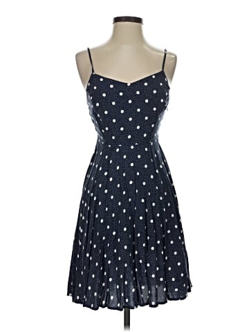 Old Navy Casual Dress (view 1)