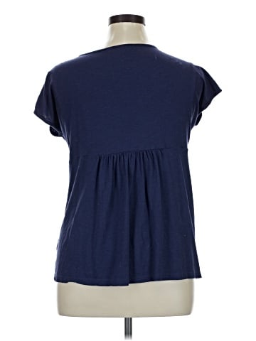 Gloria Vanderbilt Short Sleeve T-Shirt (view 2)