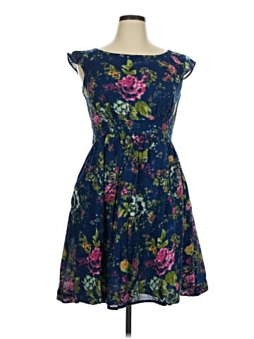 Emily and Fin Casual Dress (view 1)