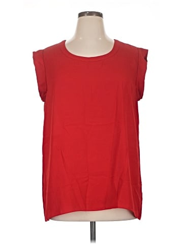 Everleigh Sleeveless Blouse (view 1)