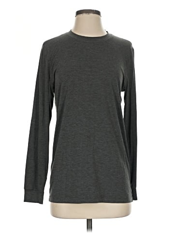 HEATTECH Long Sleeve T-Shirt (view 1)