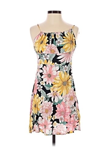 En Creme Casual Dress (view 1)