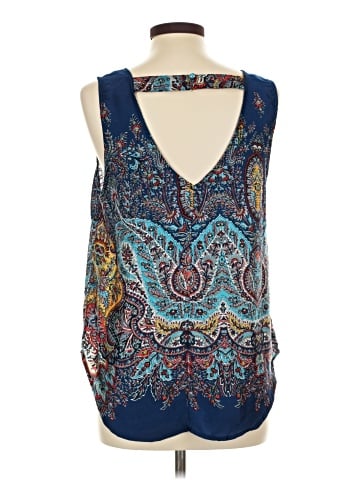 Fun2Fun Sleeveless Blouse (view 2)