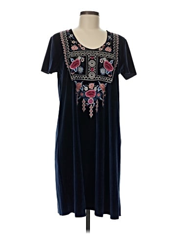 Chelsea & Theodore Casual Dress (view 1)