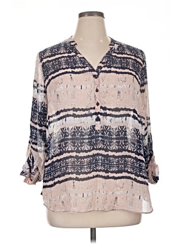 a.n.a. A New Approach 3/4 Sleeve Blouse (view 1)