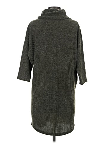 Everly Turtleneck Sweater (view 2)