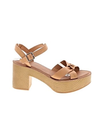 Universal Thread Sandals (view 1)