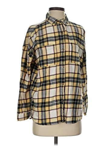 Daytrip 3/4 Sleeve Button-Down Shirt (view 1)